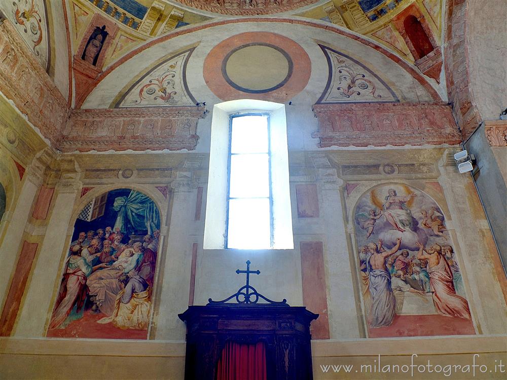 Castelleone (Cremona, Italy) - Right wall of the Chapel of the Blessed Virgin in the  of the Church of St. Mary in Bressanoro